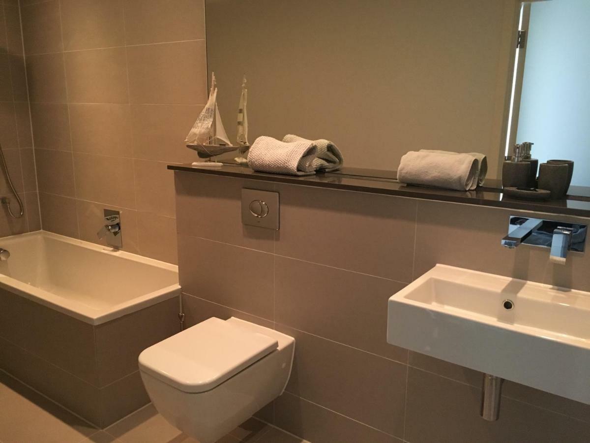 6 Ocean Gate Apartment New Quay Extérieur photo